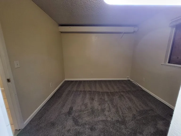 5215 Bayview Ave — Photo 18