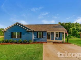 110 Hunter Fox Trl, Angier, NC 27501