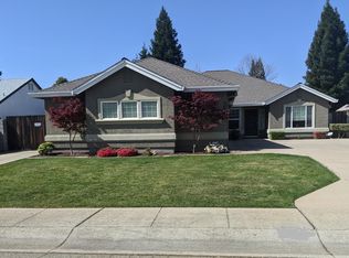 1628 Spanish Bay Dr, Redding, CA 96003