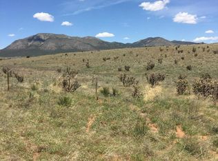 37 State Highway 472, Edgewood, NM 87015