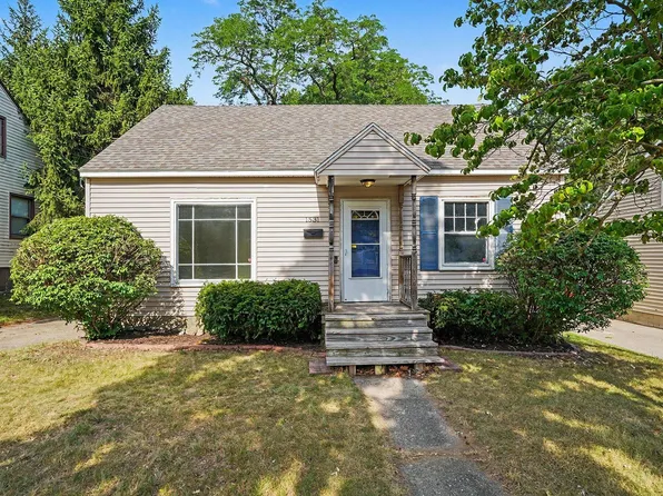 1531 Edward Ave SE, Grand Rapids, MI 49507