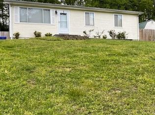 607 Spring St, Clinton, TN 37716