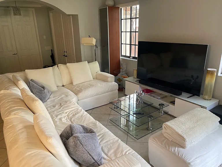 2796 Kinsington Cir #2796 — Photo 3
