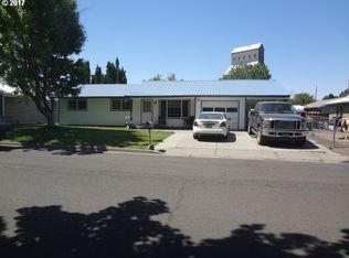 1412 Chestnut St, Milton Freewater, OR 97862