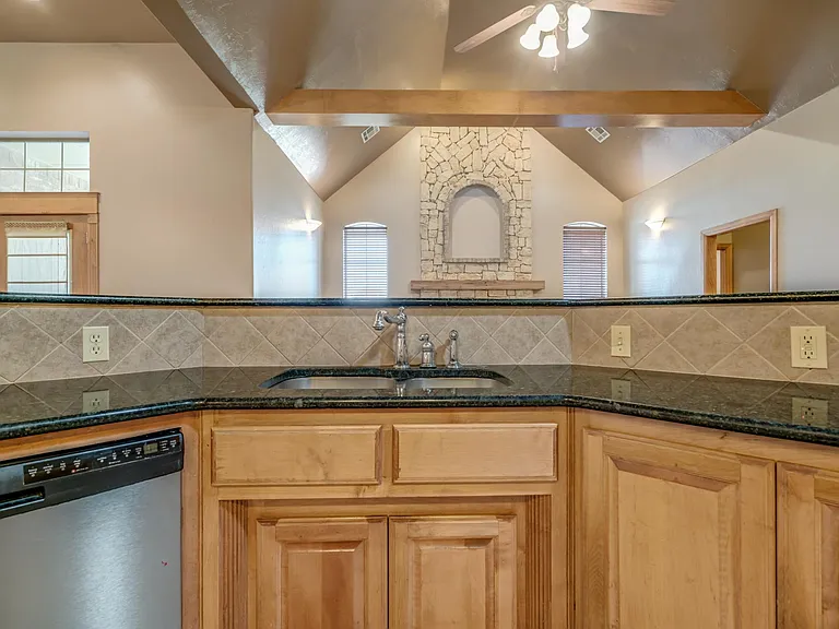 17108 Prestwick Cir — Photo 29