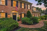 photo property thumbnail