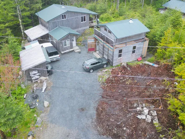 201 Orca Ct, Ketchikan, AK 99950