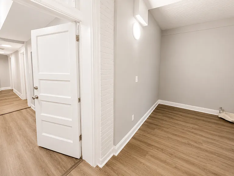 6426 S Ingleside Ave #2 — Photo 12