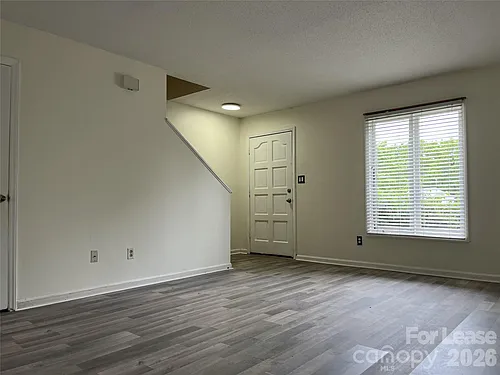 1911 Smoke Ridge Ct #5 Photo 1