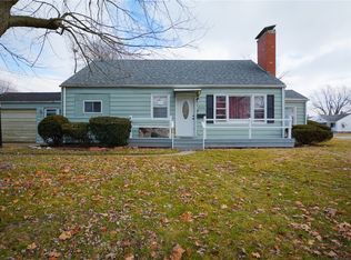 2304 N Central Dr, Decatur, IL 62526