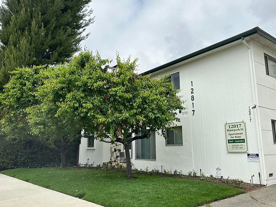 1st image of 12817 Moorpark St #5