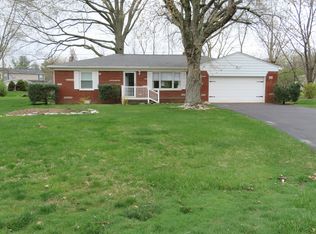 1132 Price Ct, Avon, IN 46123