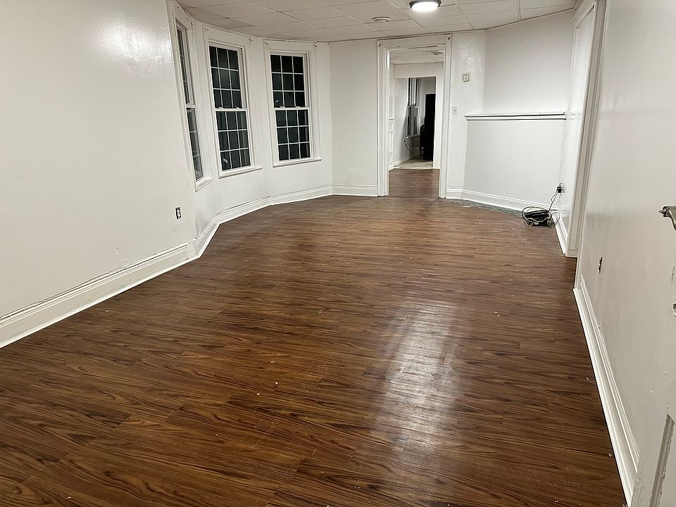 315 Smith St Buffalo NY Zillow