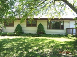 3102 Jo Ann Dr, Joliet, IL 60431