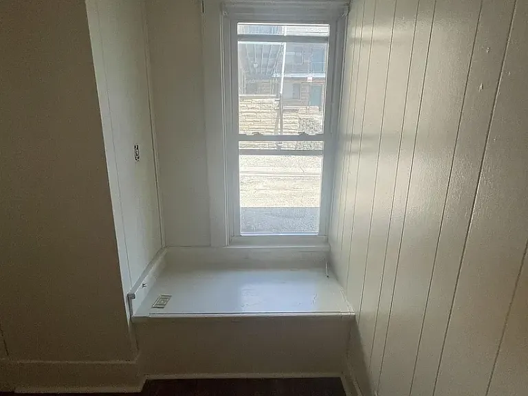420 S Fess Ave — Photo 45