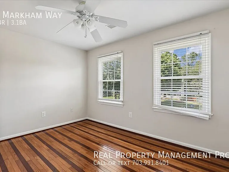 4 Markham Way — Photo 42