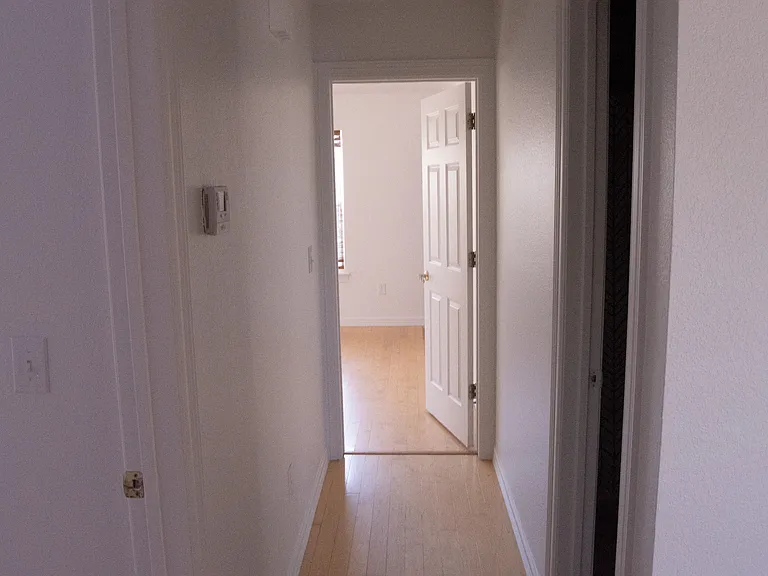2405 SW Morris St — Photo 13