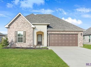 23249 Berry View Dr, Denham Springs, LA 70726