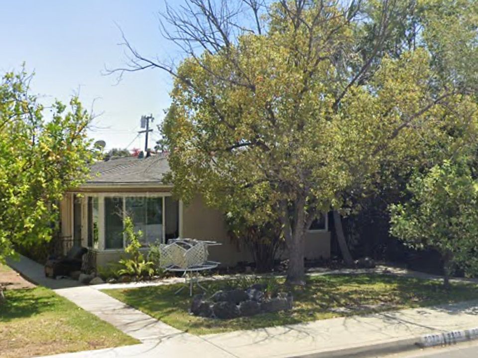 1st image of 9968 Live Oak Ave