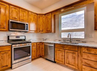 12 Craftsman Rd, Santa Fe, NM 87508