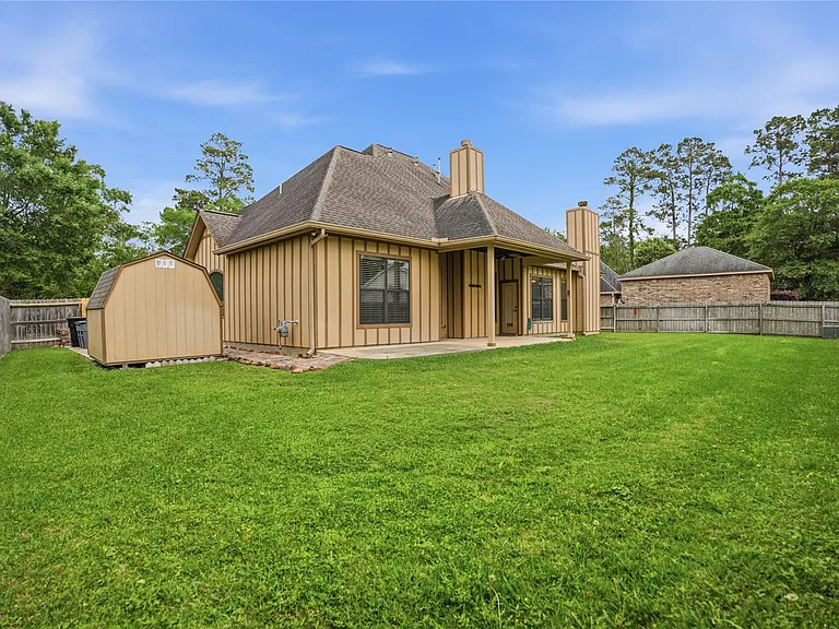 536 Stephen F Austin Dr — Photo 38