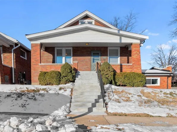 2403 Macklind Ave, Saint Louis, MO 63110