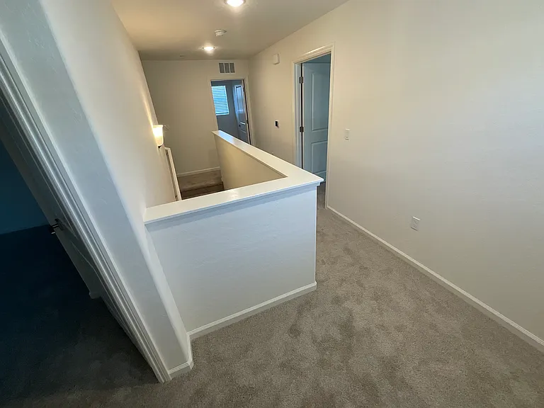 2053 N Wagon Ln — Photo 8