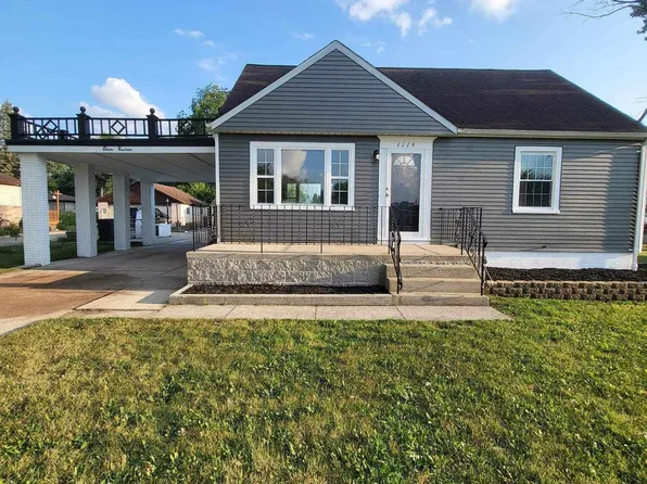 1119 W 38th Pl, Hobart, IN 46342