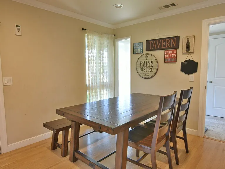 10510 Baywood Ct — Photo 5