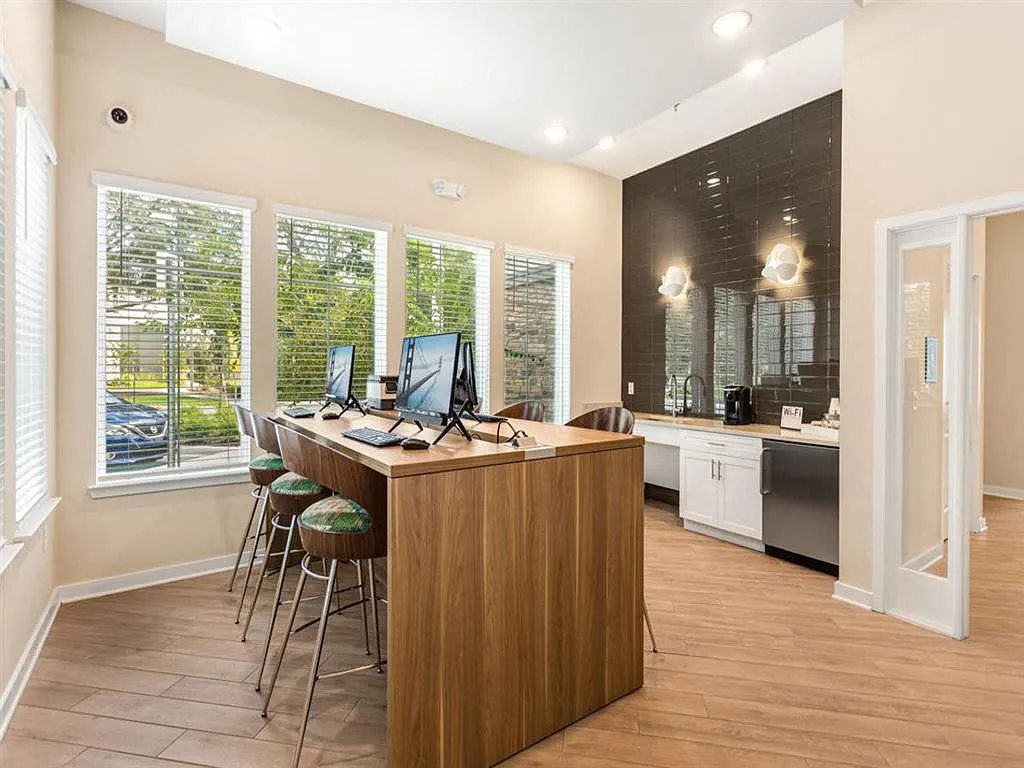 Osprey Pointe — Photo 3