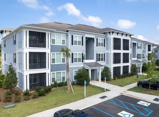 100 Town Center Dr #4301, Savannah, GA 31405