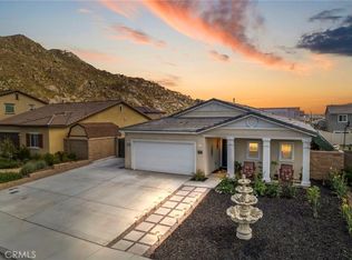 30121 Meadow Oaks St, Menifee, CA 92585