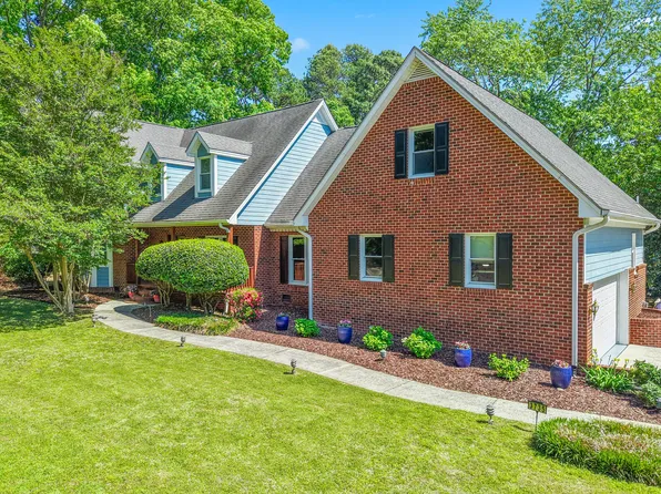 3735 Stoneybrook Dr, Durham, NC 27705