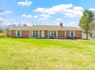 7013 Wright Rd, Knoxville, TN 37931