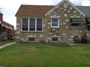 2122 Emerson St, Philadelphia, PA 19152