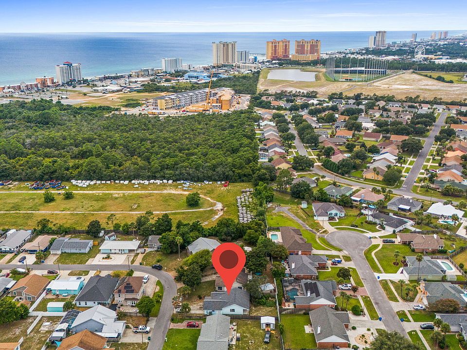 1st image of 140 Oleander Cir