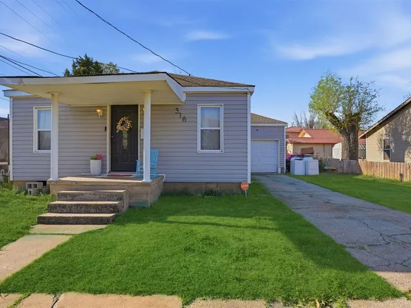 316 W 6th St, Cordell, OK 73632