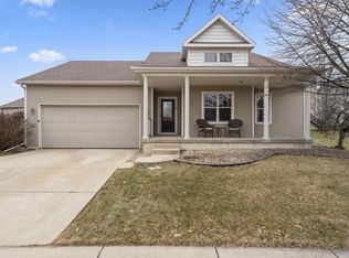 26 Half Moon Ct, Madison, WI 53718
