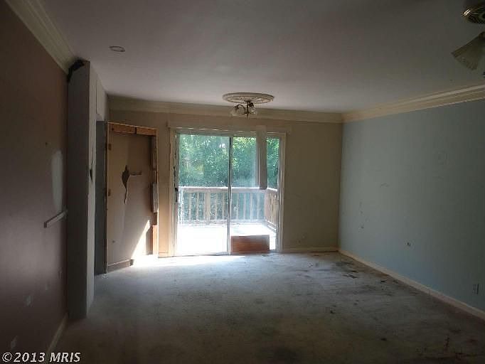 2nd image of 7 Willow Ln