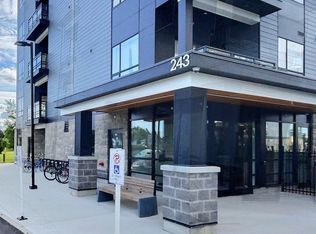 243 Northfield Dr E #402, Waterloo, ON N2K 0H2