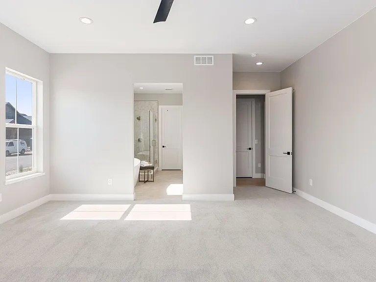 1425 Burt Ave — Photo 27