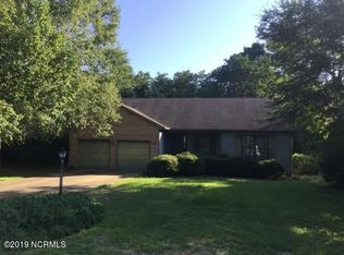 1738 Caracara Dr, New Bern, NC 28560