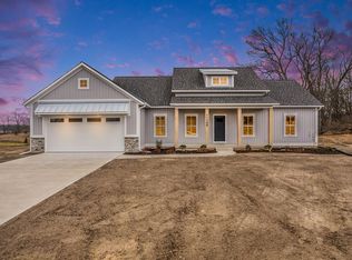 11268 Bancroft Way SE, Alto, MI 49302