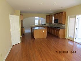 4th image of 2037 Reflection Creek Dr
