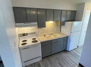 1931 Henderson Ave UNIT 11, Colorado Springs, CO 80904