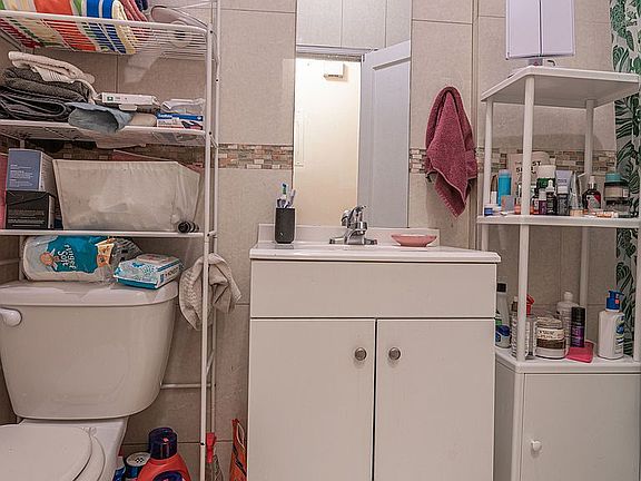 5th image of 604 Eastern Pkwy APT 4