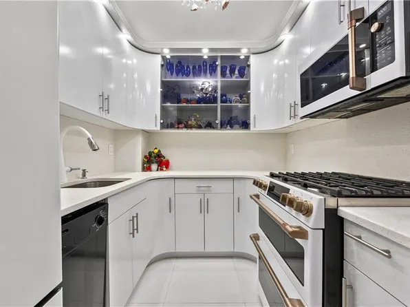 40 Brighton 1st Road image 13 of 35