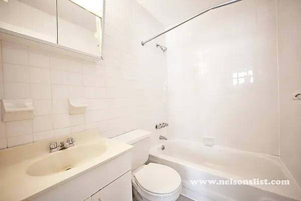 Rented by Nelson Aybar, LREB | media 17