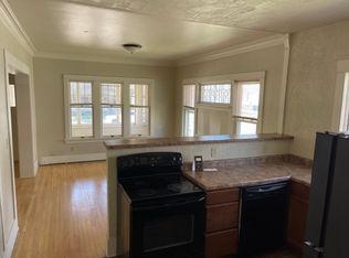 636 Jackson St, Oshkosh, WI 54901