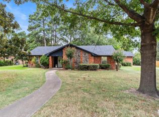 32 Park Ln, Texarkana, TX 75503